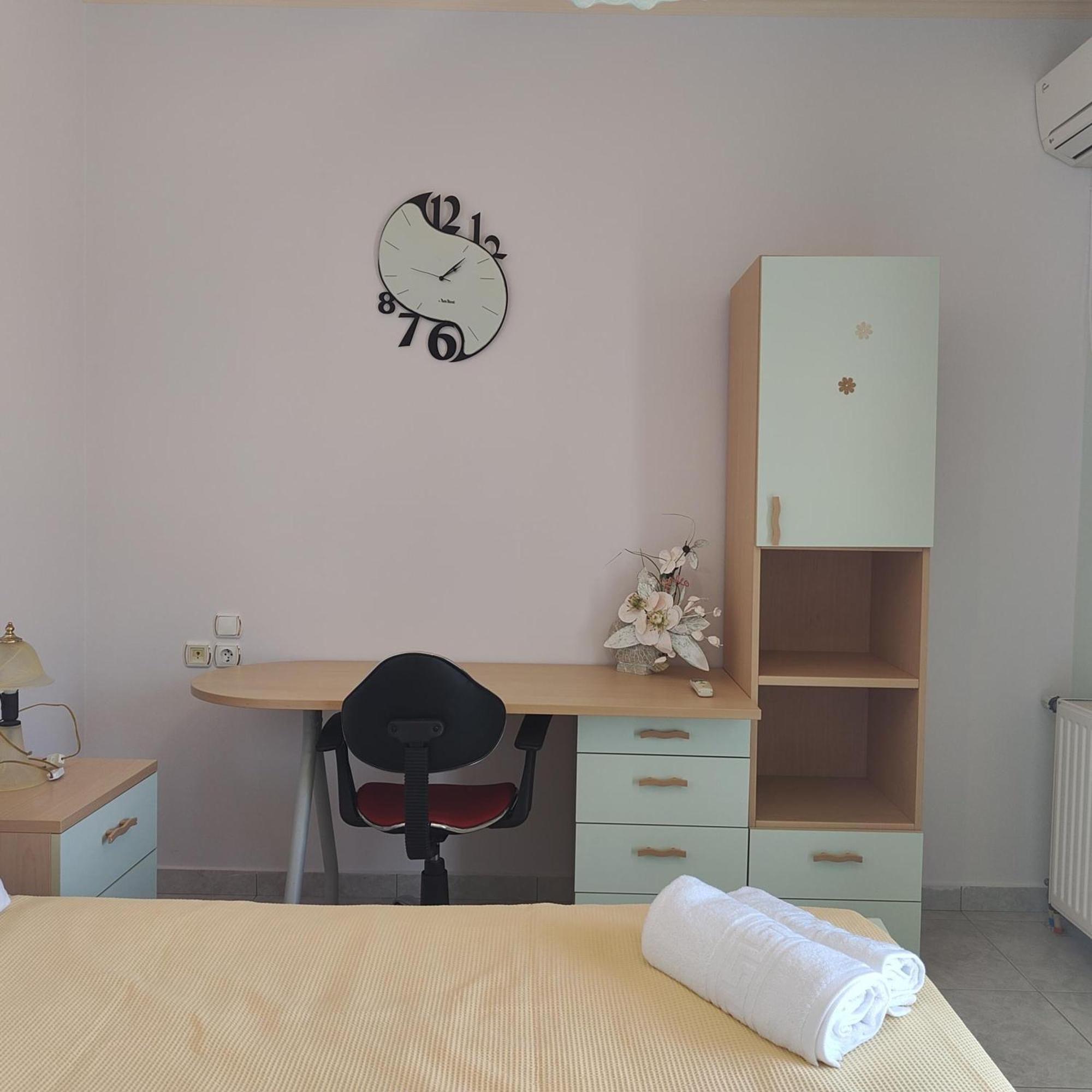 Apartment Aithrea's Homes In Rhodes Pastida