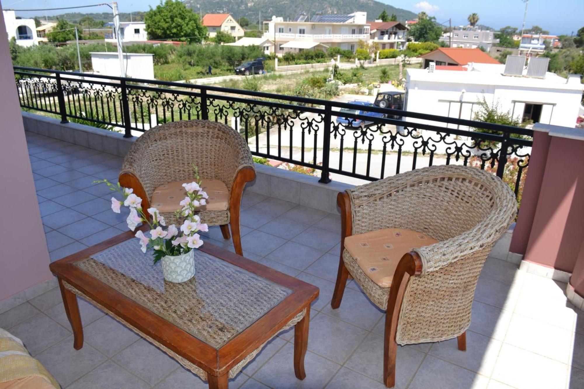 Aithrea's Homes In Rhodes Pastida